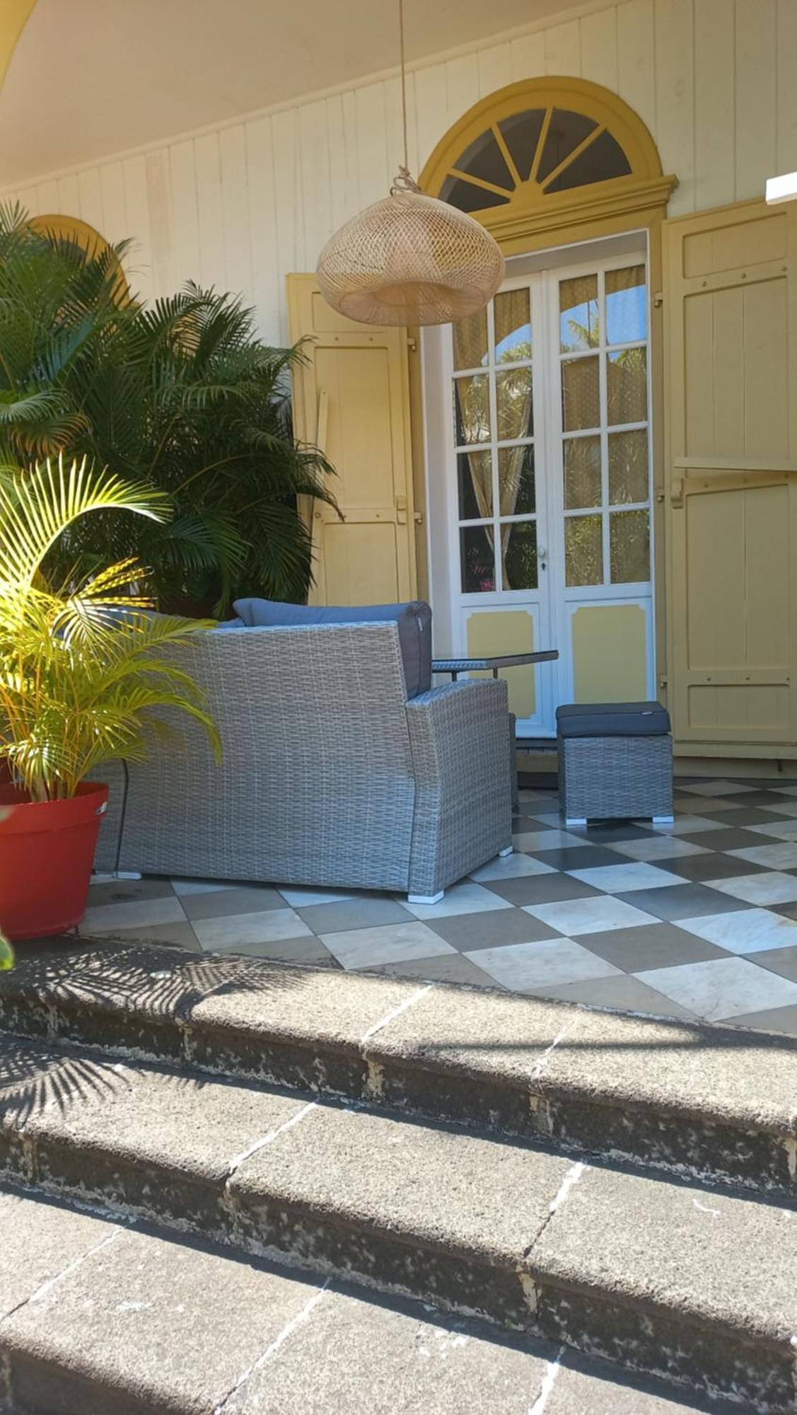 O Privilege Villa D'Exception En Centre-Ville De St-Pierre Saint Pierre Eksteriør billede