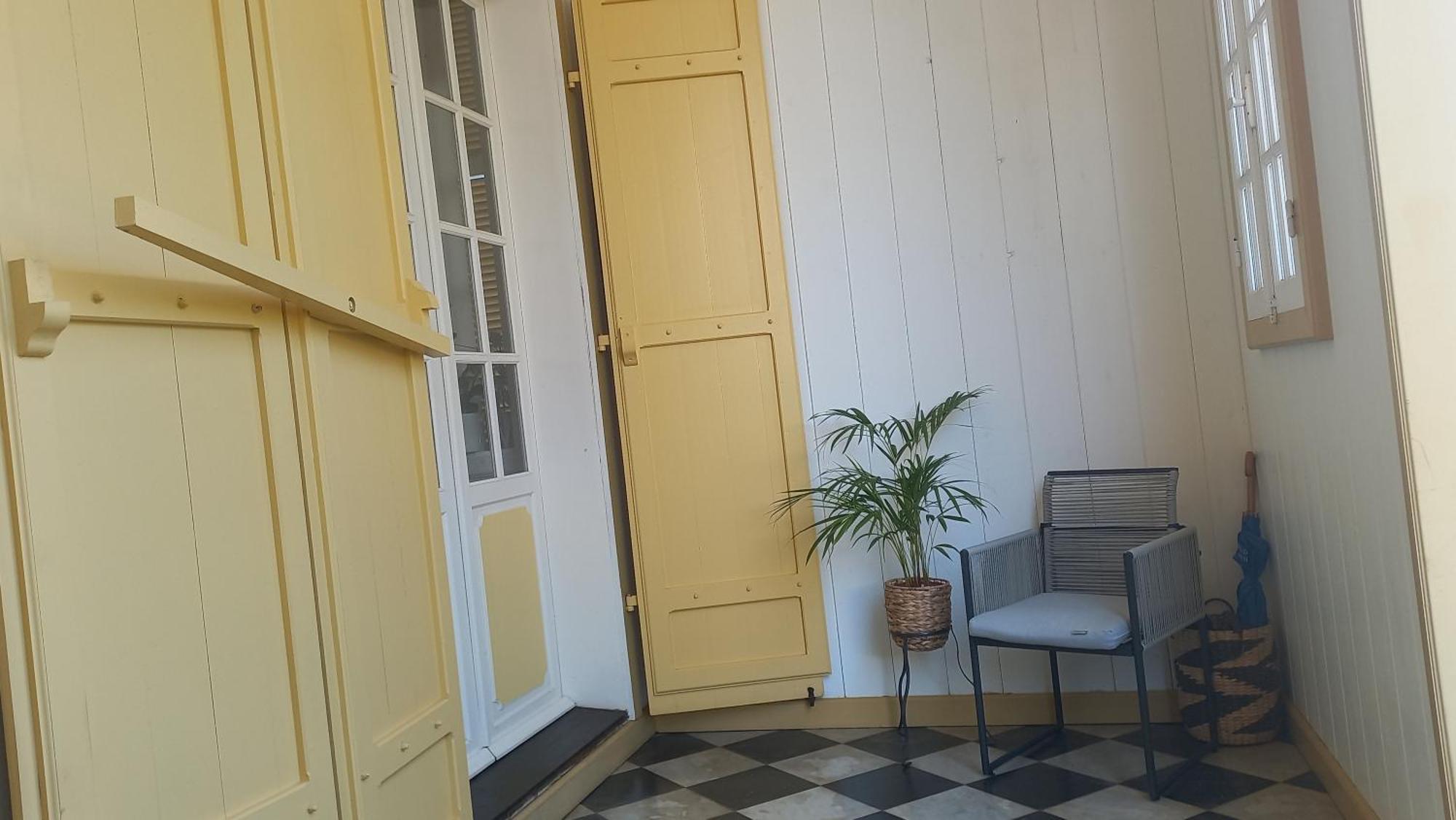 O Privilege Villa D'Exception En Centre-Ville De St-Pierre Saint Pierre Eksteriør billede